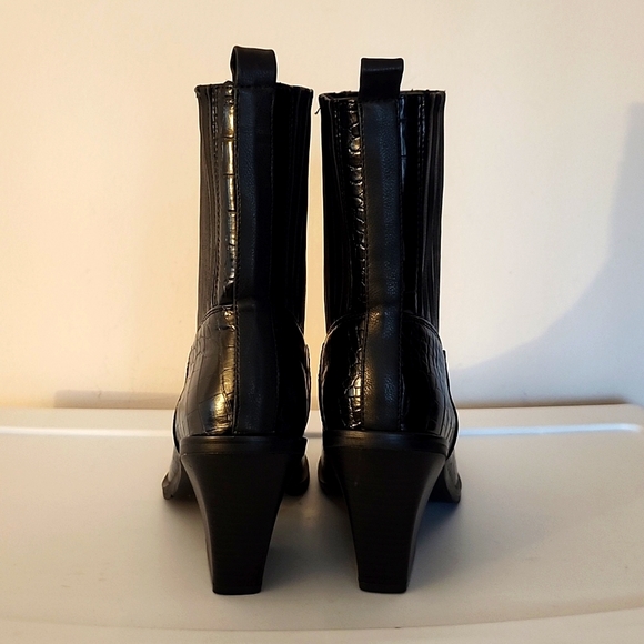 H by Halston Western Croc Boots with Free Wallet - Picture 8 of 12